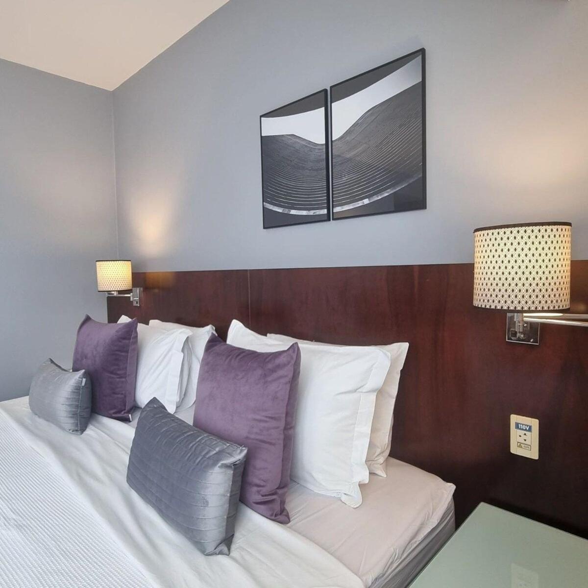 Apto Executivo Proximo A Berrini - Apartamento